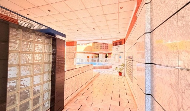 Resale - Apartment -
Torrevieja - Acequion