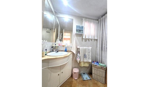 Resale - Villa -
Torrevieja - Los Balcones - Los Altos del Edén