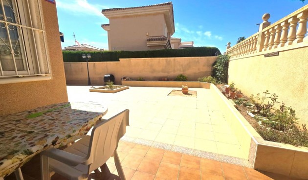 Resale - Villa -
Torrevieja - Los Balcones - Los Altos del Edén