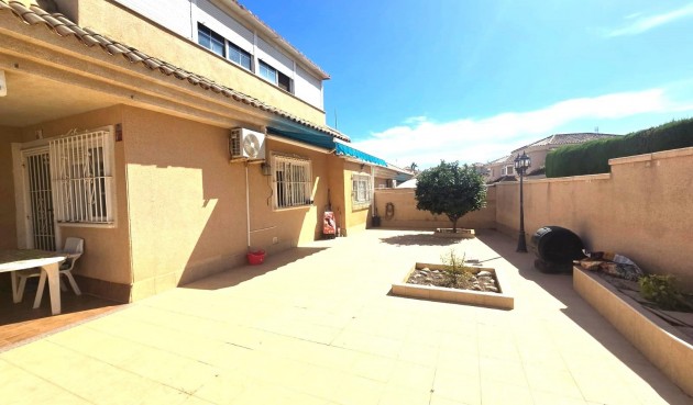 Resale - Villa -
Torrevieja - Los Balcones - Los Altos del Edén