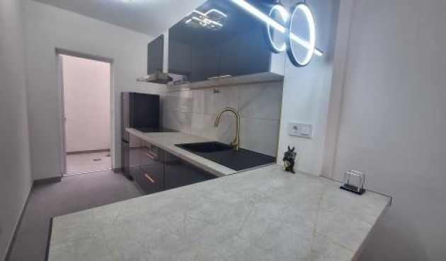 Resale - Bungalow -
Lo Pagan - Villananitos