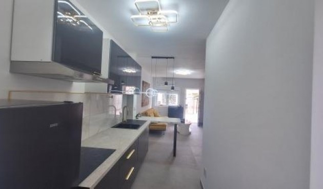 Resale - Bungalow -
Lo Pagan - Villananitos
