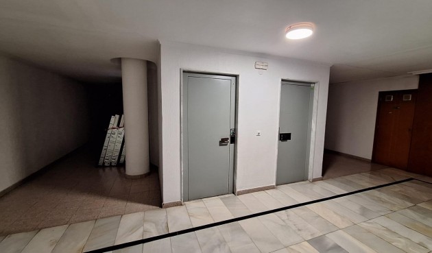 Resale - Apartment -
Torrevieja - Acequion