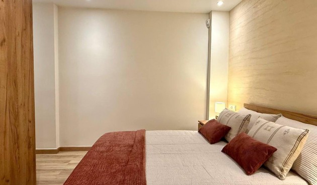 Resale - Apartment -
Lo Pagan - La Puntica