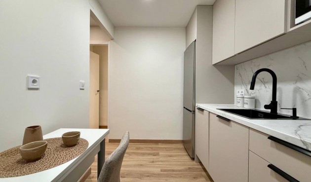 Resale - Apartment -
Lo Pagan - La Puntica