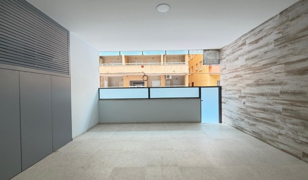 Resale - Apartment -
Torrevieja - Playa del Cura
