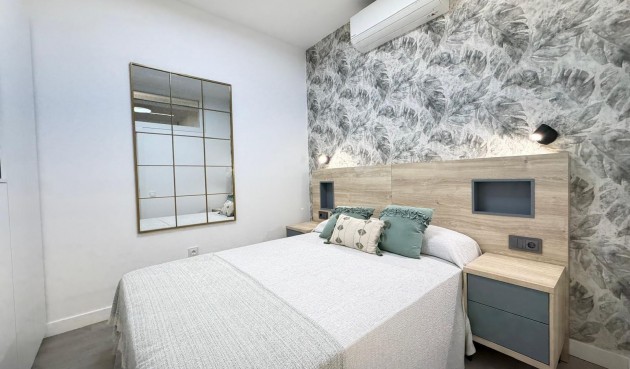 Resale - Apartment -
Torrevieja - Playa del Cura