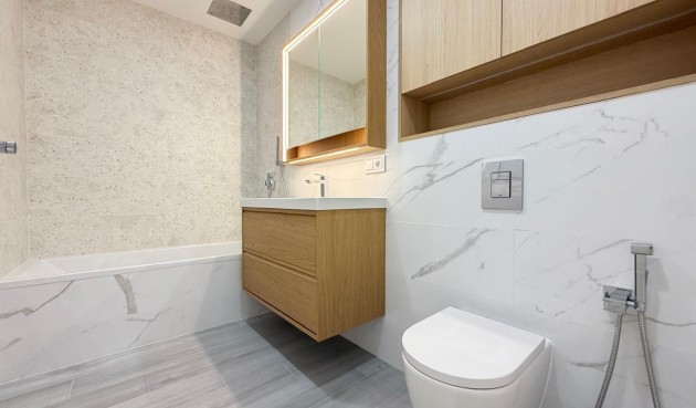 Resale - Apartment -
Torrevieja - Playa del Cura