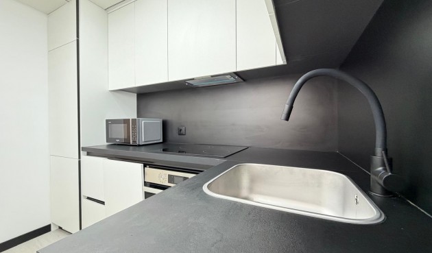 Resale - Apartment -
Torrevieja - Playa del Cura
