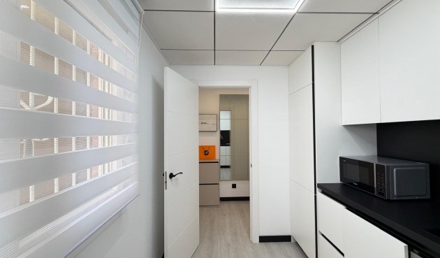 Resale - Apartment -
Torrevieja - Playa del Cura