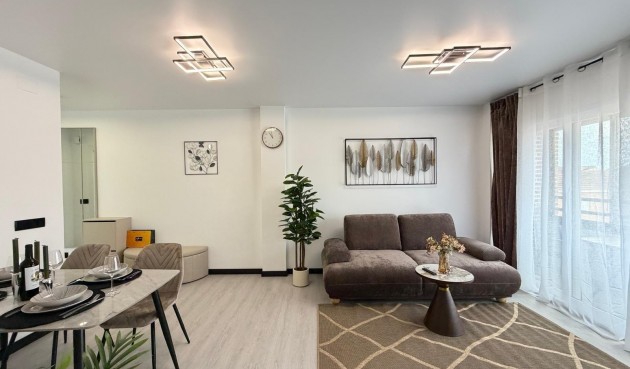 Resale - Apartment -
Torrevieja - Playa del Cura