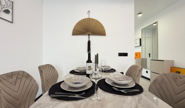 Resale - Apartment -
Torrevieja - Playa del Cura
