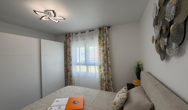 Resale - Apartment -
Torrevieja - Playa del Cura