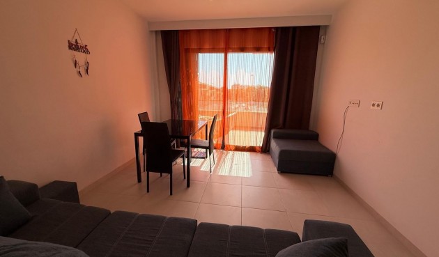 Resale - Bungalow -
Orihuela Costa - La Zenia