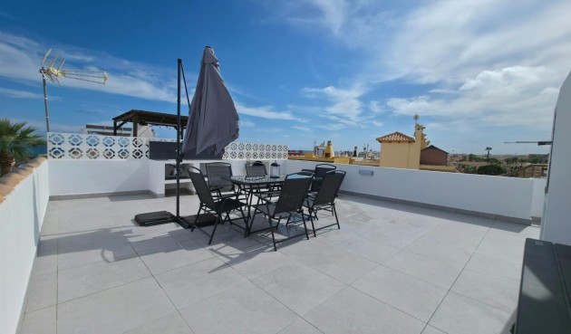 Resale - Bungalow -
Torrevieja - Zona Los Frutales