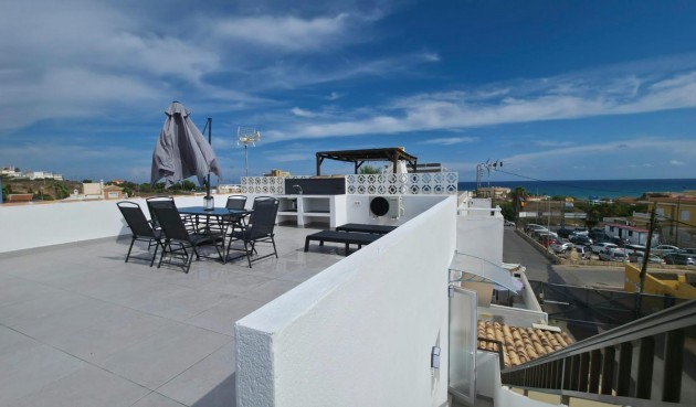 Resale - Bungalow -
Torrevieja - Zona Los Frutales