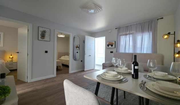 Resale - Bungalow -
Torrevieja - Zona Los Frutales