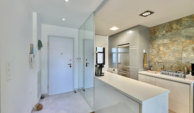 Reventa - Apartment -
Orihuela - Inland