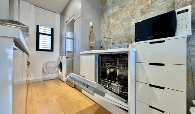 Reventa - Apartment -
Orihuela - Inland