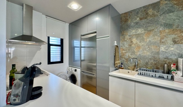 Reventa - Apartment -
Orihuela - Inland