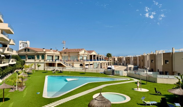 Reventa - Apartment -
Orihuela - Inland