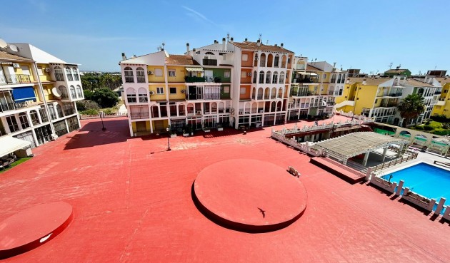 Resale - Apartment -
Torrevieja - Costa Blanca