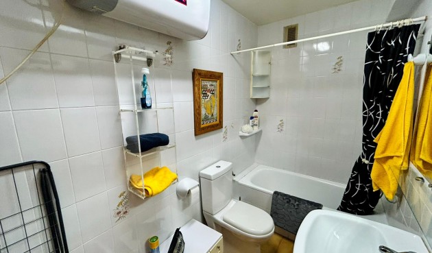 Resale - Apartment -
Torrevieja - Costa Blanca