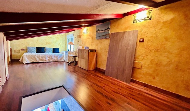 Resale - Apartment -
Torrevieja - Costa Blanca