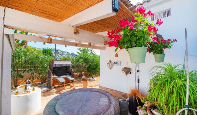 Resale - Villa -
Benissa - Costa Blanca