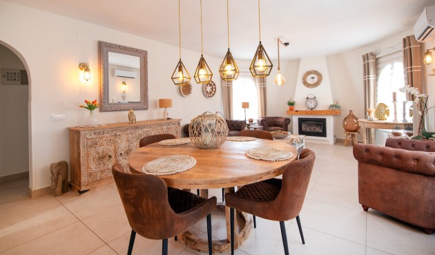 Resale - Villa -
Benissa - Costa Blanca