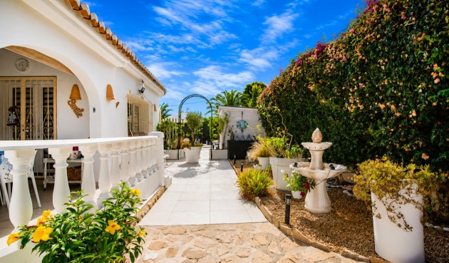 Resale - Villa -
Benissa - Costa Blanca