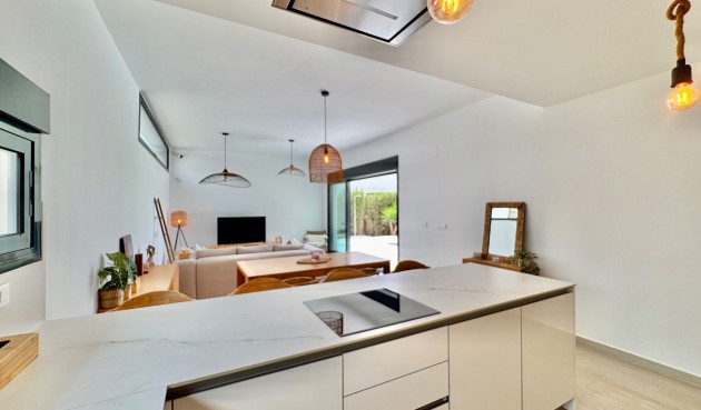 Resale - Villa -
Alicante - Costa Blanca