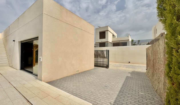 Resale - Villa -
Alicante - Costa Blanca