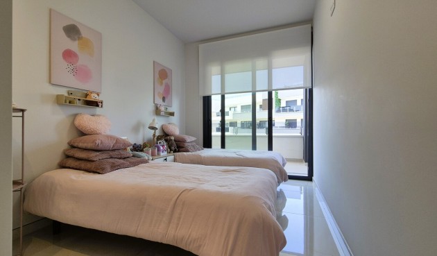 Resale - Apartment -
Playa Flamenca - Costa Blanca