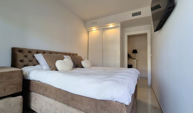Resale - Apartment -
Playa Flamenca - Costa Blanca