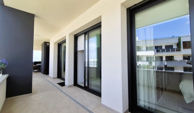 Resale - Apartment -
Playa Flamenca - Costa Blanca