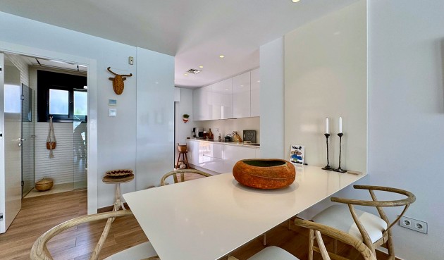 Resale - Villa -
San Miguel de Salinas - Bellavista