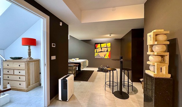 Resale - Villa -
San Miguel de Salinas - Bellavista
