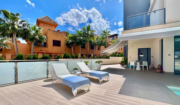 Resale - Villa -
San Miguel de Salinas - Bellavista