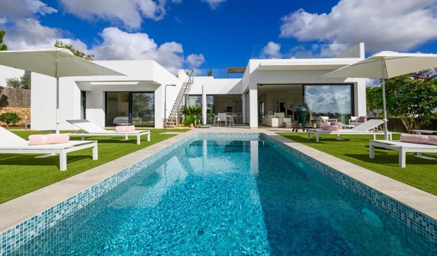Resale - Villa -
Orihuela - Inland