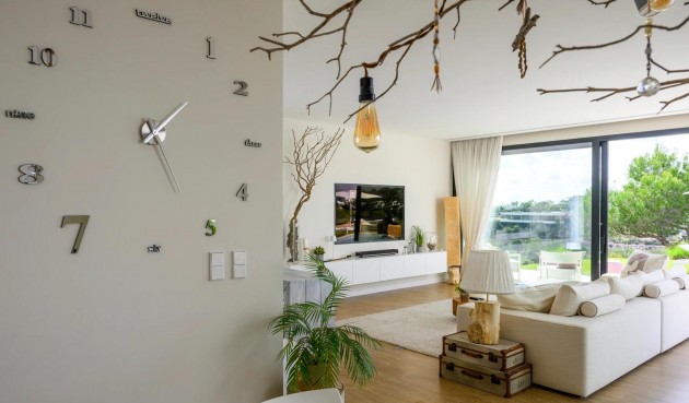 Resale - Villa -
Orihuela - Inland