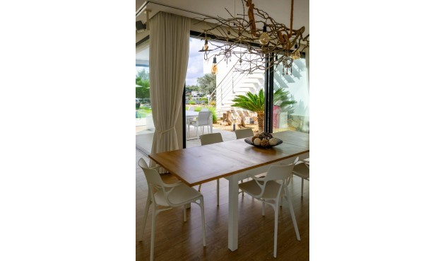 Resale - Villa -
Orihuela - Inland