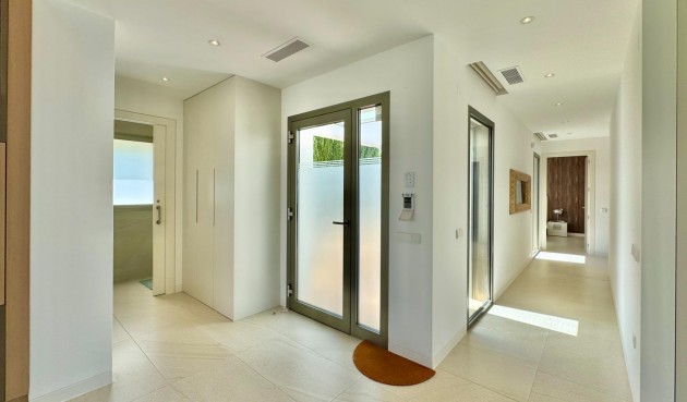 Resale - Villa -
Orihuela - Las Colinas Golf