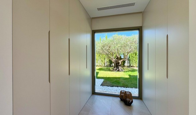 Resale - Villa -
Orihuela - Las Colinas Golf