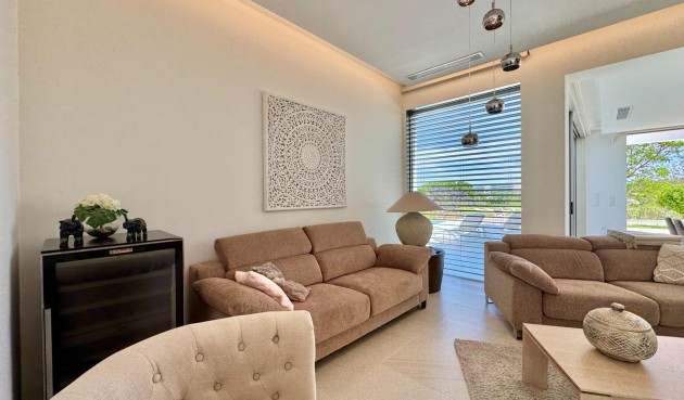 Resale - Villa -
Orihuela - Las Colinas Golf