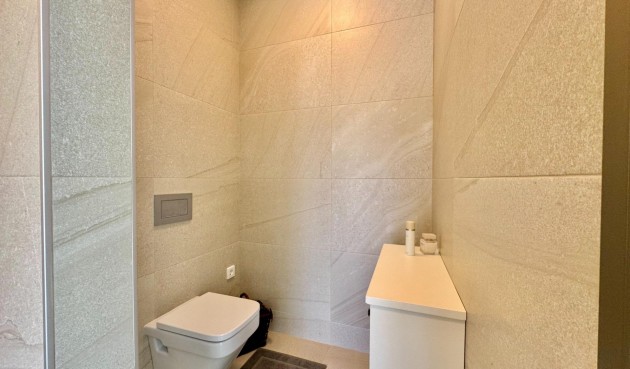 Resale - Villa -
Orihuela - Las Colinas Golf