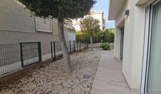 Brukt - Apartment -
Torrevieja - Torreblanca