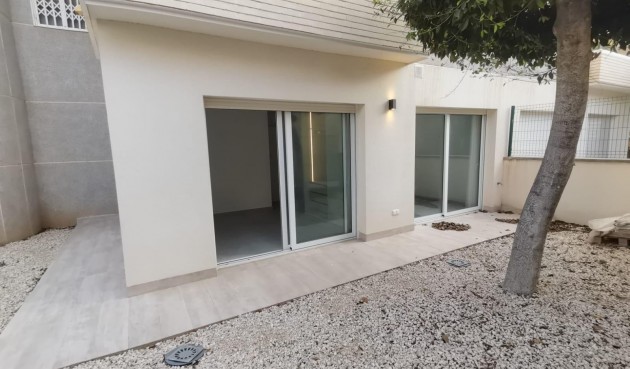 Brukt - Apartment -
Torrevieja - Torreblanca
