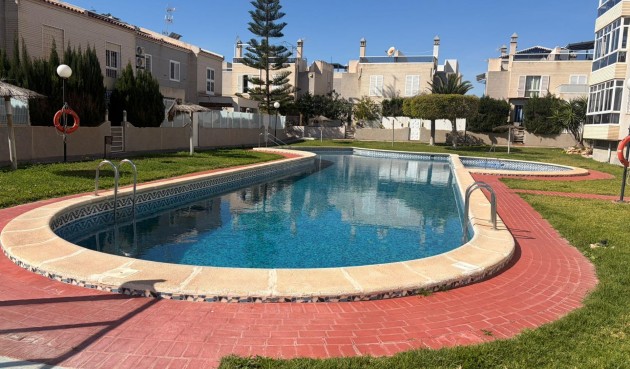 Brukt - Apartment -
Torrevieja - Torreblanca
