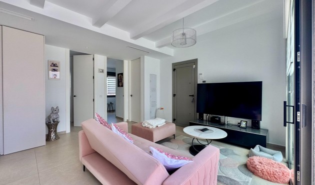 Resale - Villa -
San Miguel de Salinas - Blue Lagoon - Galán